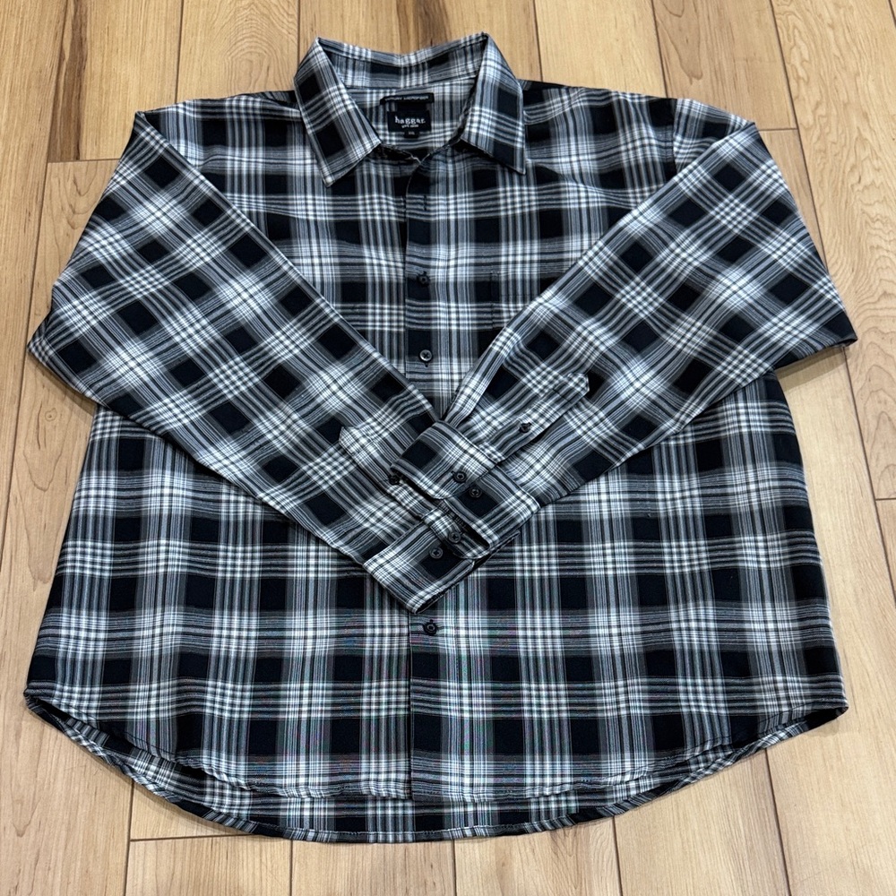 Haggar Luxury Monochrome Plaid Men's Shirt